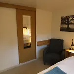 Main Street X-Small, Ensuite Bathroom And Own Kitchen